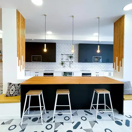 Surfing Colors Hotel&apartments דירה