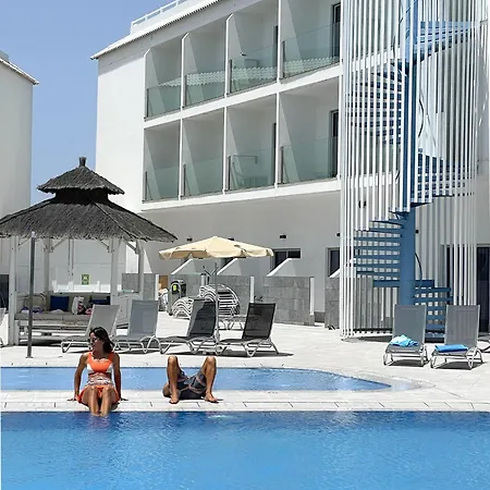 Surfing Colors Hotel&apartments