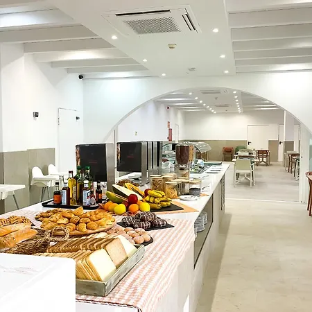 Surfing Colors Hotel&apartments דירה