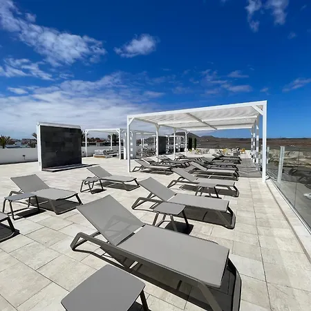 Surfing Colors Hotel&apartments דירה *