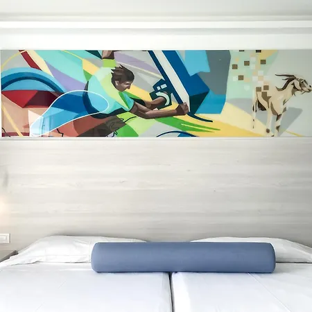 Surfing Colors Hotel&apartments קורלחו