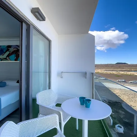 Surfing Colors Hotel&apartments דירה קורלחו