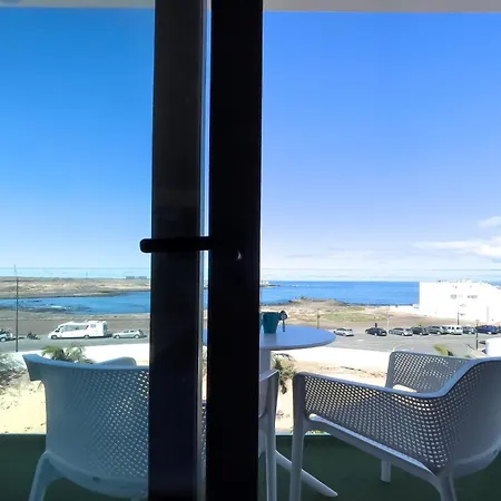 Surfing Colors Hotel&apartments דירה
