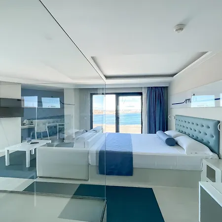 Surfing Colors Hotel&apartments *