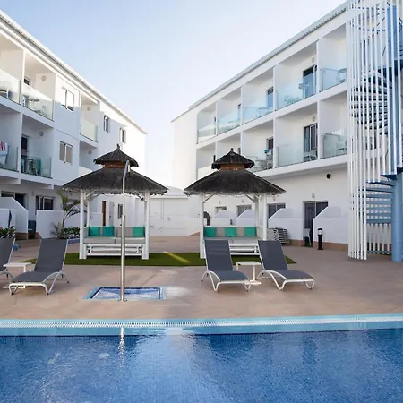 דירה Surfing Colors Hotel&apartments קורלחו