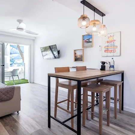 Apartman Surfing Colors Hotel&apartments *